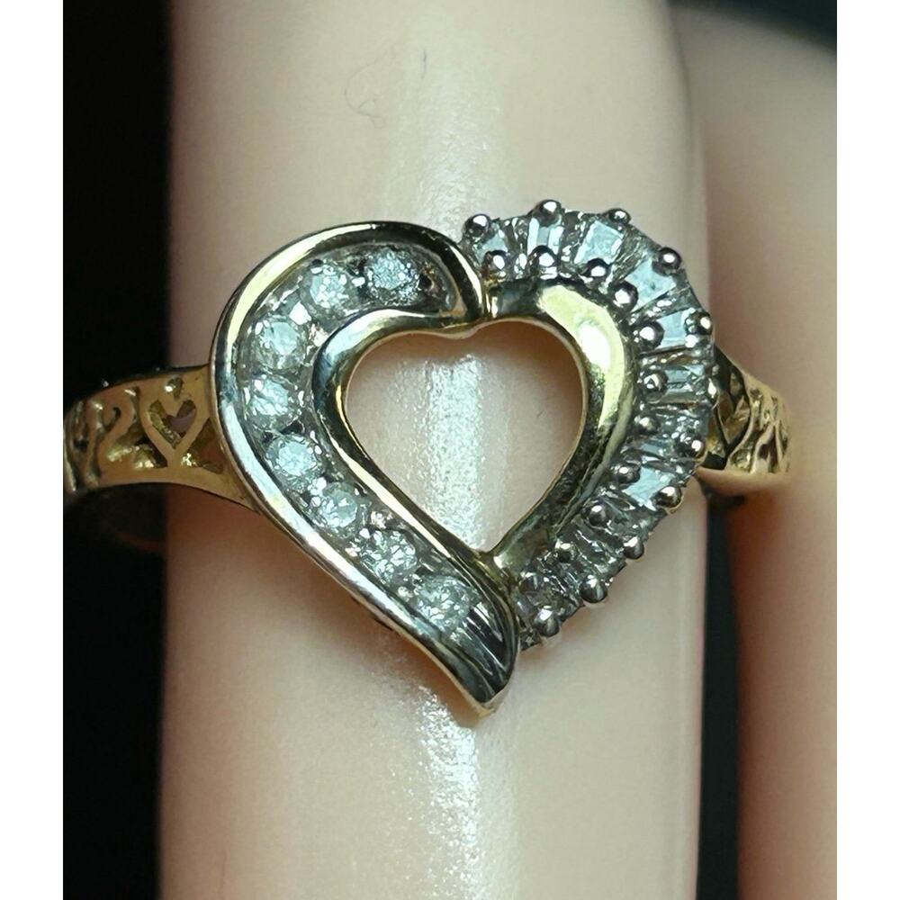 Vintage 10k spots yellow gold heart 2 heart genuine diamonds heart love ring